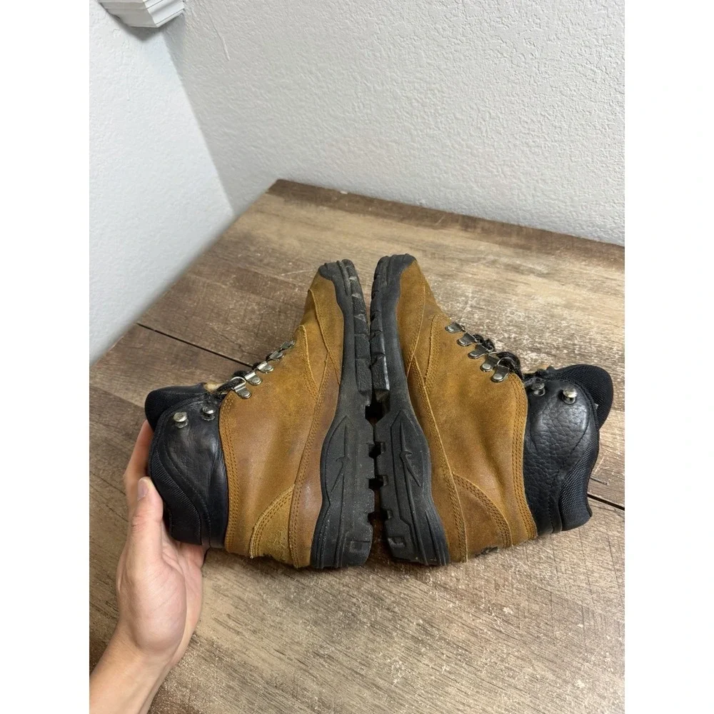 Nike Vintage ACG Chocolate Brown‎ Suede Hiking Boots Mens Sz 7.5 Rare